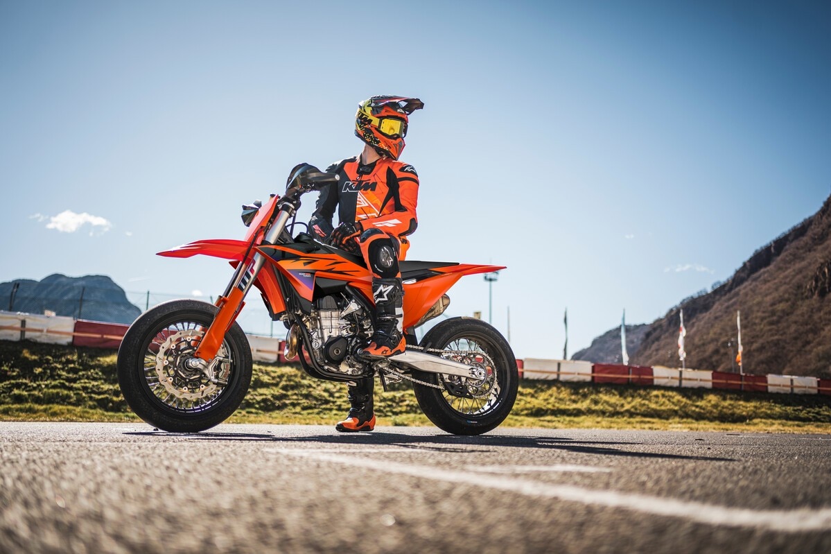 KTM presenta la 450 SMR 2026